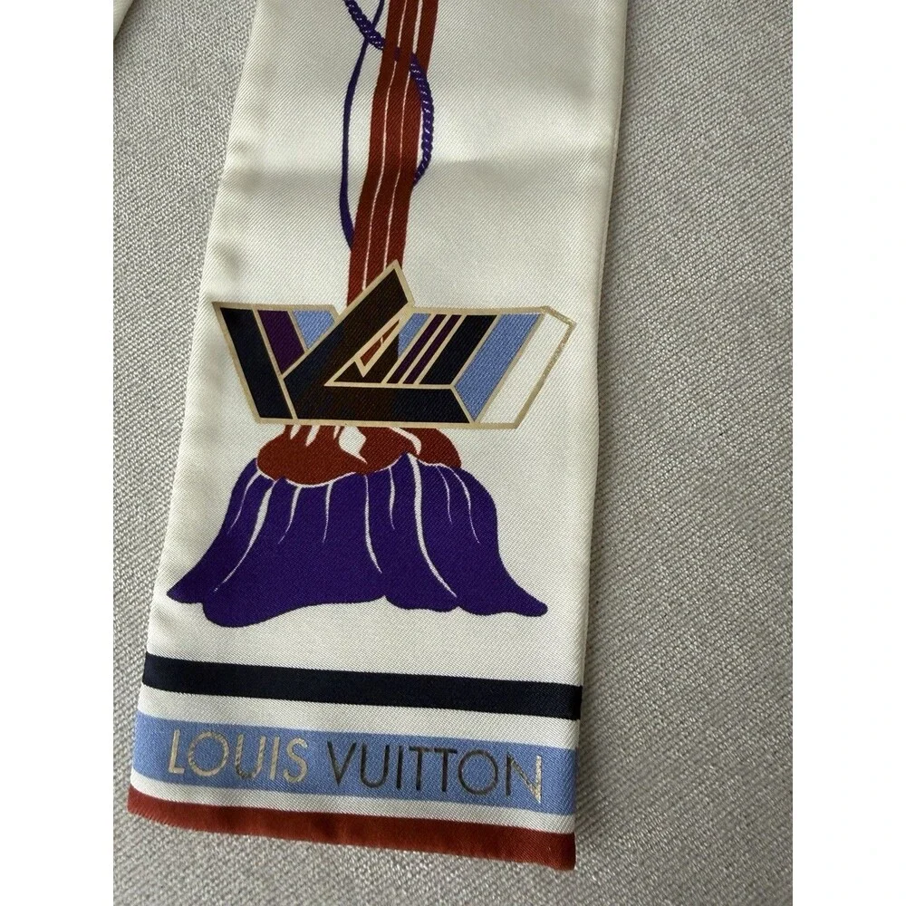 Louis Vuitton authentic louis
